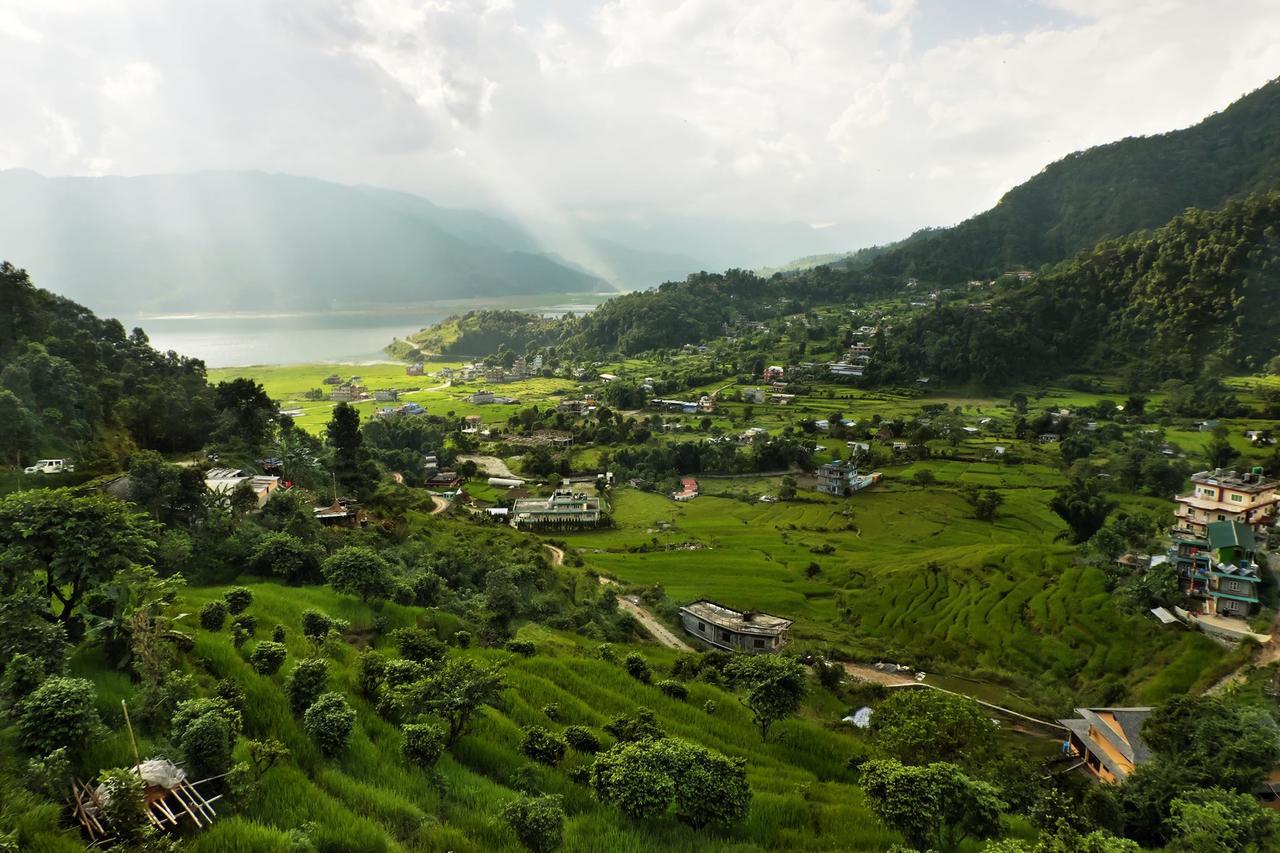 Green Hills Yoga Retreat Похара Екстериор снимка